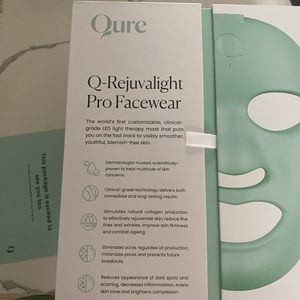 LED face mask. Anti-age. Anti-acne. Q-Rejuvalight Pro Facewear